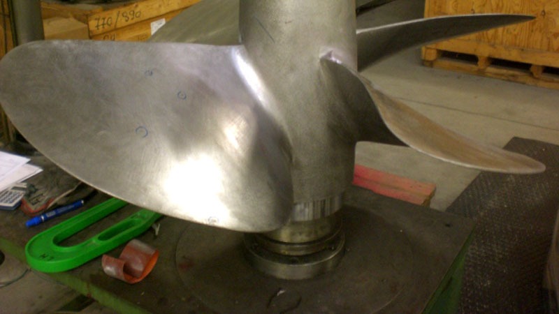 Produzione industriale di eliche per la nautica - Eliche Radice