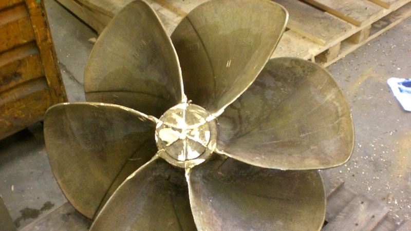 Produzione industriale di eliche per la nautica - Eliche Radice