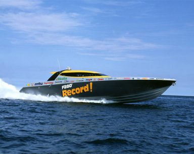 Produciamo eliche da diporto a 5 pale